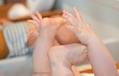 baby-spa-bubble-fun-massage-2 baby-spa-bubble-fun-massage